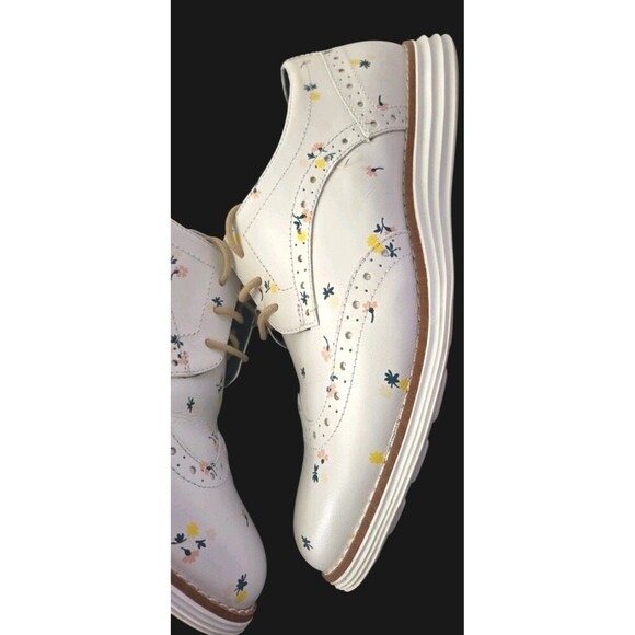 Cole Haan Leather Oxfords  Grand White Wingtip  Floral Print Women’s Size 6B - Picture 8 of 11